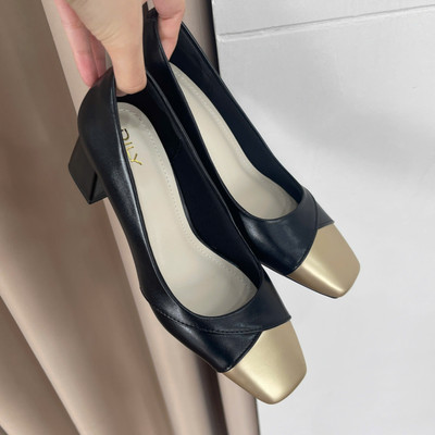 Màu sắc : Đen / Size : 37