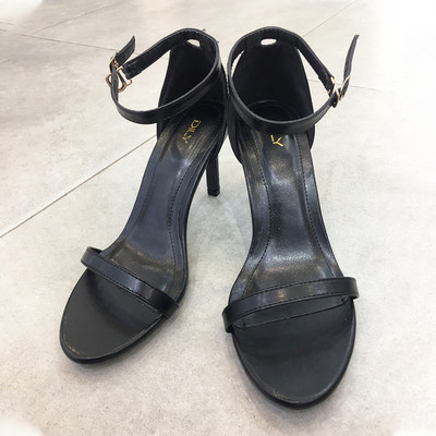 Màu sắc : Đen / Size : 38