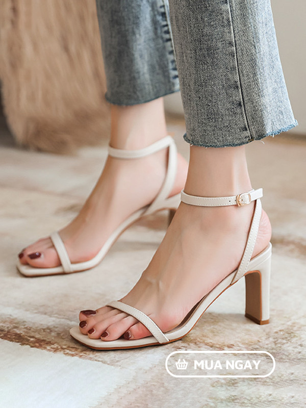 Tổng hợp những mẫu sandal cao gót best seller của DILY