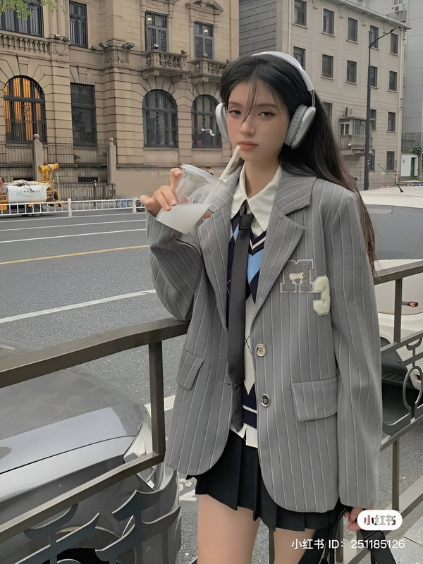 Update xu hướng thời trang thu đông cho nàng có outfit sành điệu