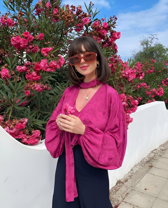 Thời trang công sở với màu sắc của năm 2023 - Viva Magenta